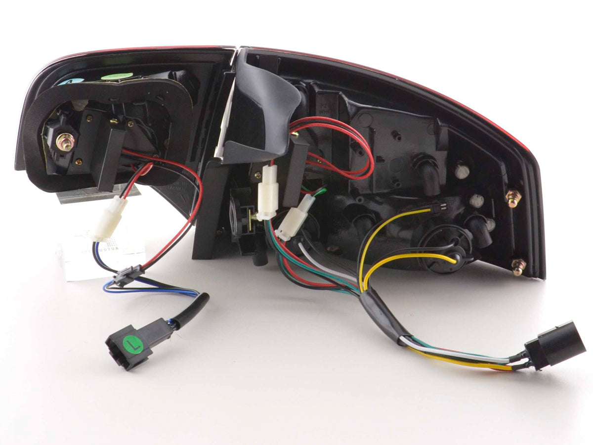 LED Rückleuchten Set Audi A4 Limousine Typ 8E 04-07 rot/klar LED Rückleuchten Set Audi A4 Limousine Typ 8E 04-07 rot/klar